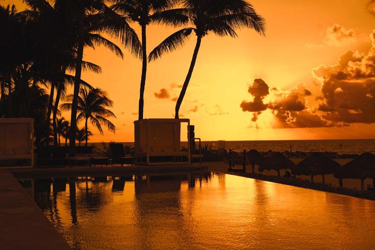 Outdoors Krystal Grand® Cancún All Inclusive Hotel Outdoors Krystal Grand® Cancún All Inclusive Hotel