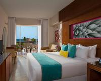 Deluxe Hotel Krystal Grand® Los Cabos