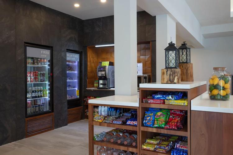 Cafetería Hotel Krystal Urban Monterrey San Jeronimo Cafetería Hotel Krystal Urban Monterrey San Jeronimo