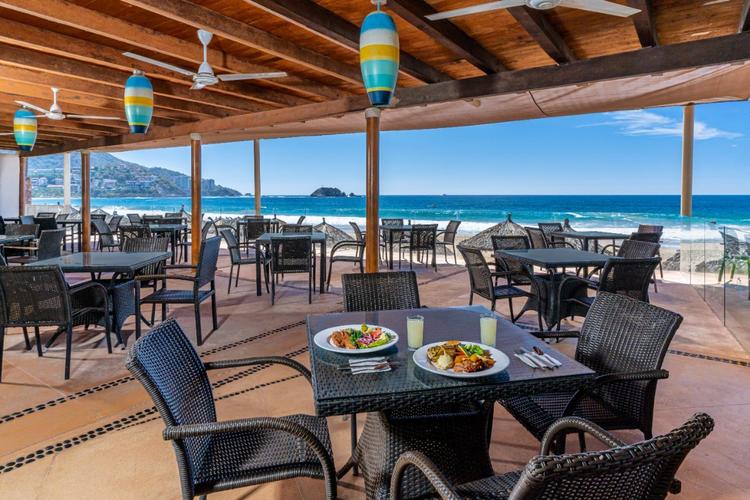 Restaurante Hotel Krystal® Ixtapa Restaurante Hotel Krystal® Ixtapa