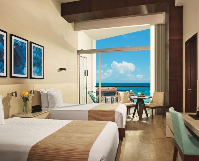 Altitude suite Hotel Krystal Grand® Cancún All Inclusive Altitude suite Hotel Krystal Grand® Cancún All Inclusive